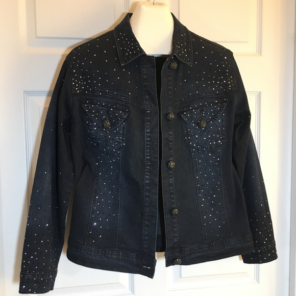 DG2 by Diane Gilman Jackets & Blazers - DG2 Diane Gilman Embellished Denim Jacket Size M